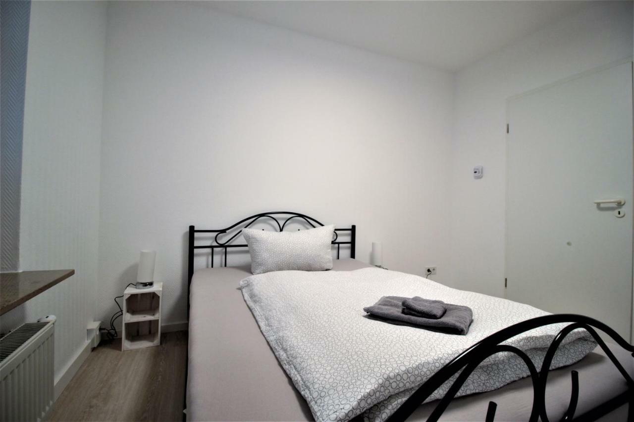High-Quality Apartments Near Residence - Parking Space Wurtzburgo Exterior foto